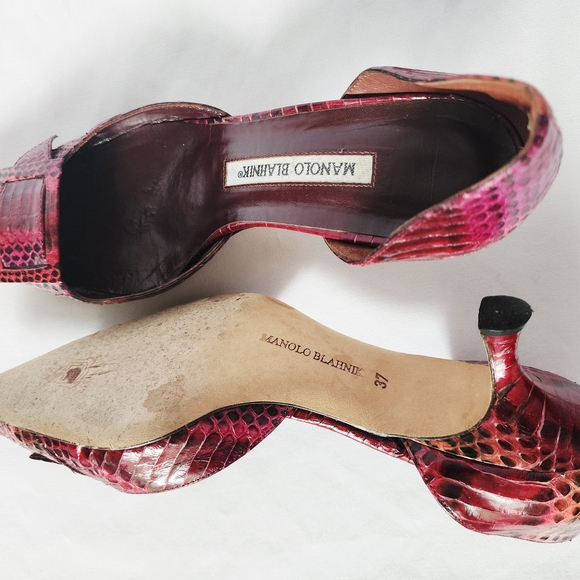 Manolo Blahnik Red Snakeskin Heels - Picture 6 of 15